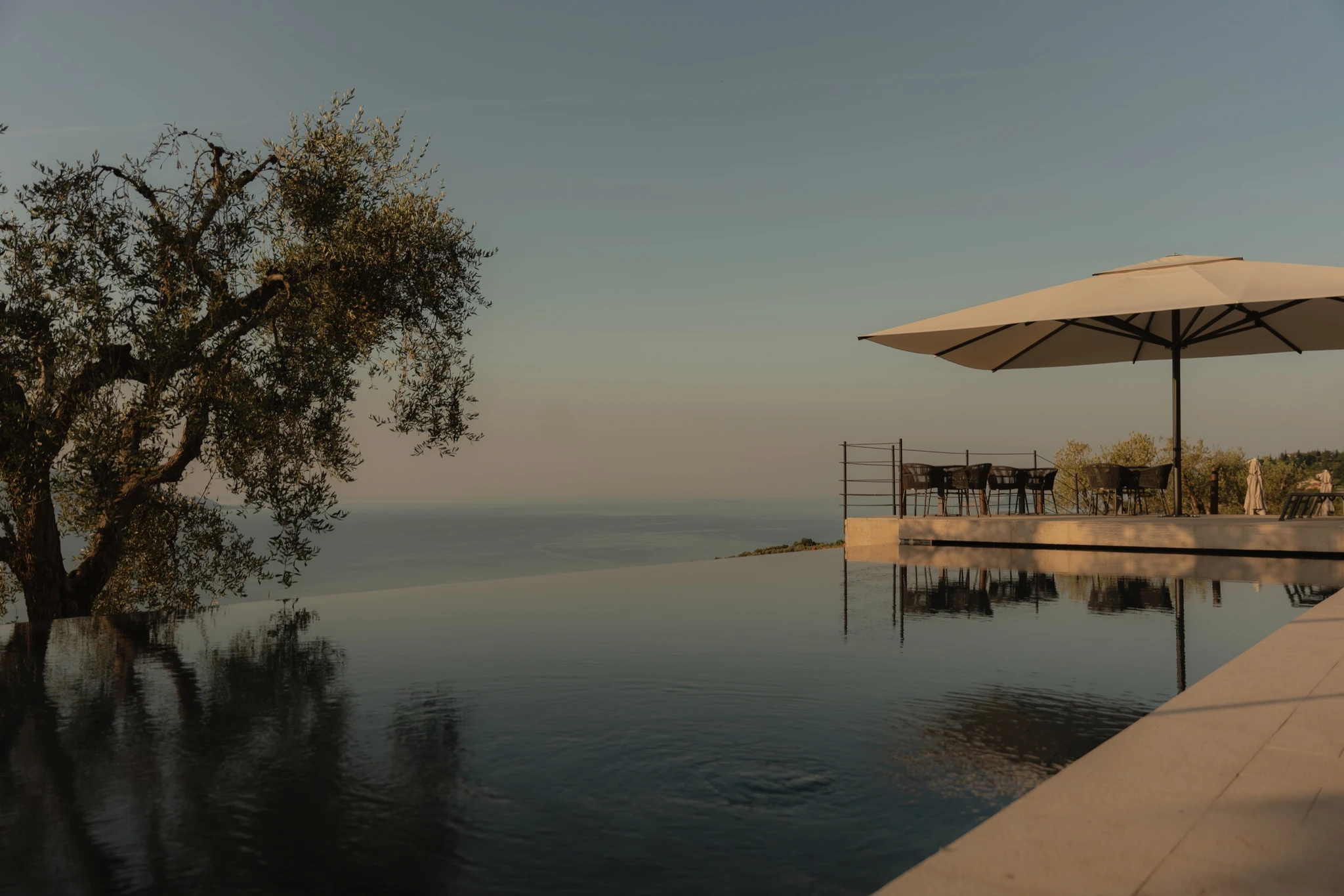 Colago Lake Garda – Feature