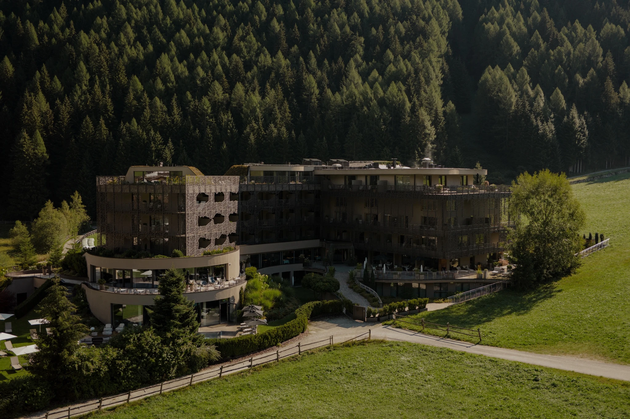 Hotel Silena – Feature