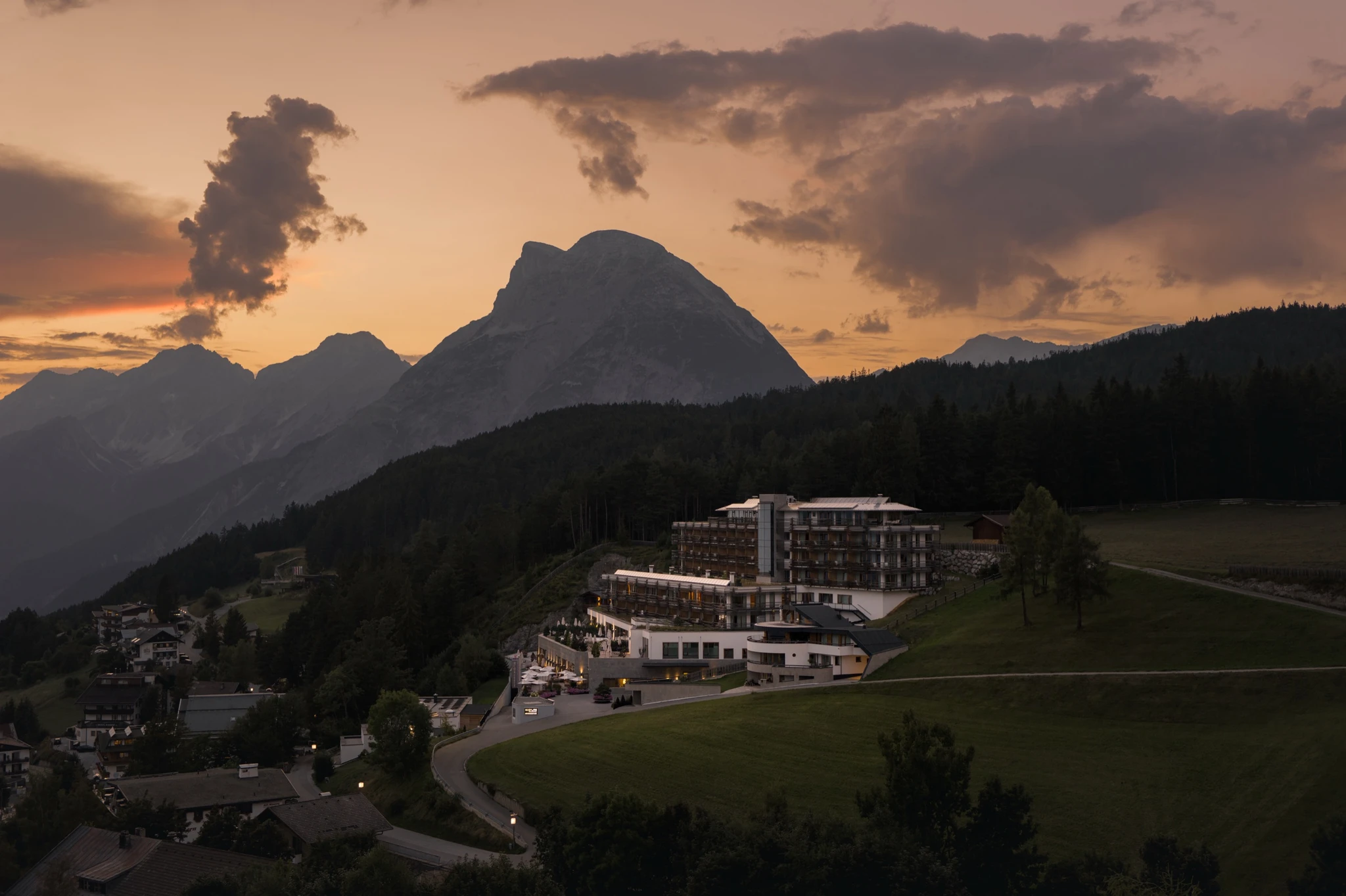Hotel Nidum – Feature